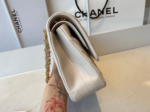 シャネルバッグレプリカ細部ディテール